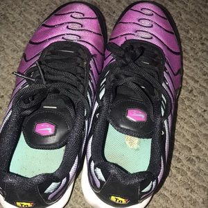 Air max pros for sale worn 3-4 times still in good condition